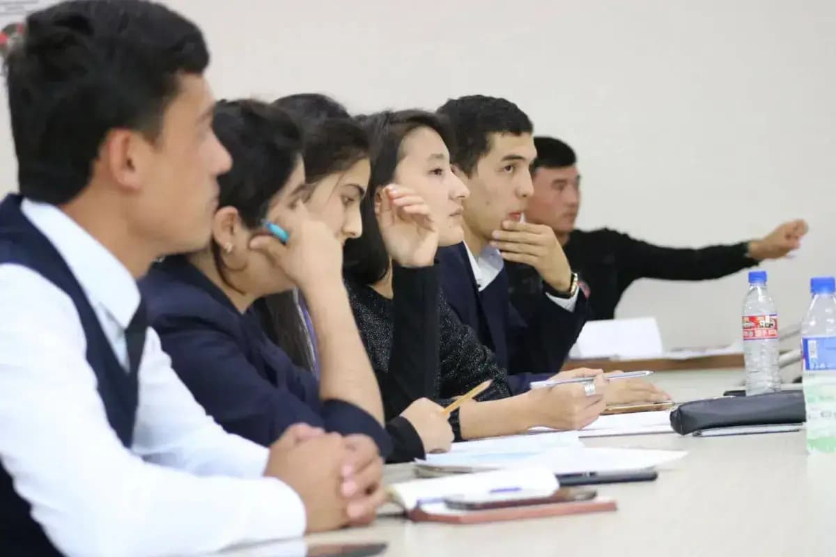 Yo‘l muhandisligi talabalari 2-kursdan qo‘mita stipendiyasini oladi